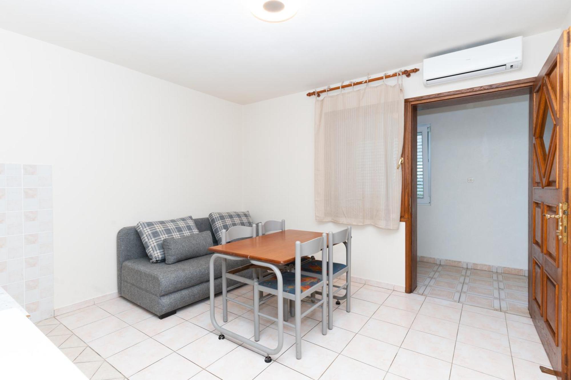 Villa Barbara Oasis Central Suite With Terrace Novalja Exteriör bild